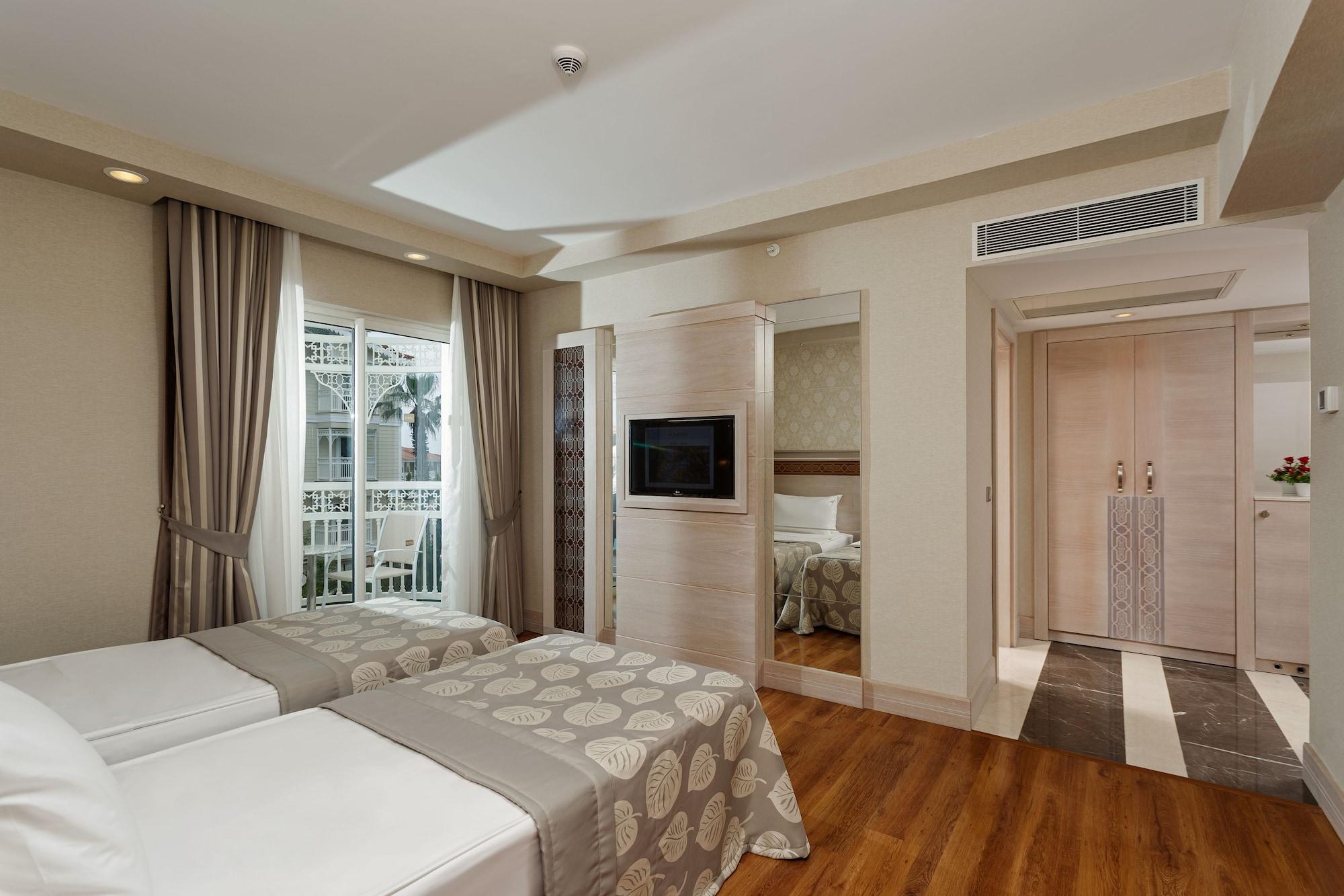 Gural Premier Belek Hotel Bagian luar foto